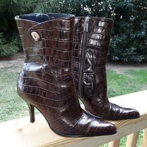 V.o.z. gator print leather zip heeled booties